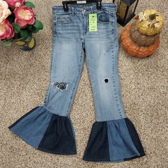 American Eagle Outfitters Denim - 3035 Size 12 American Eagle Upcycled Ruffle Leg Jeans